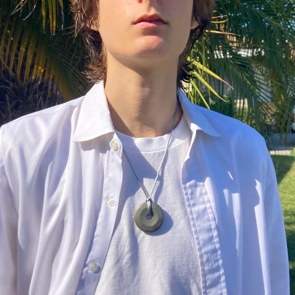 Gemstone Donut necklace - Picture 5 of 11